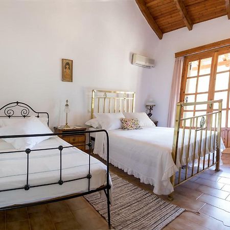 Villa Artjeta Kastrosikia Esterno foto